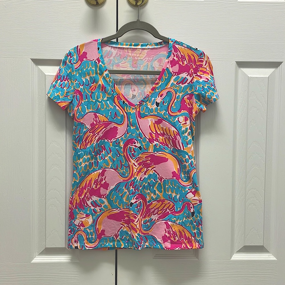 Authentic Lilly Pulitzer V Neck ‘Flamingo’ top XS NWOT